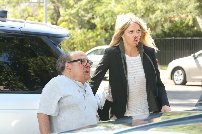 Danny DeVito, Kaitlin Olson